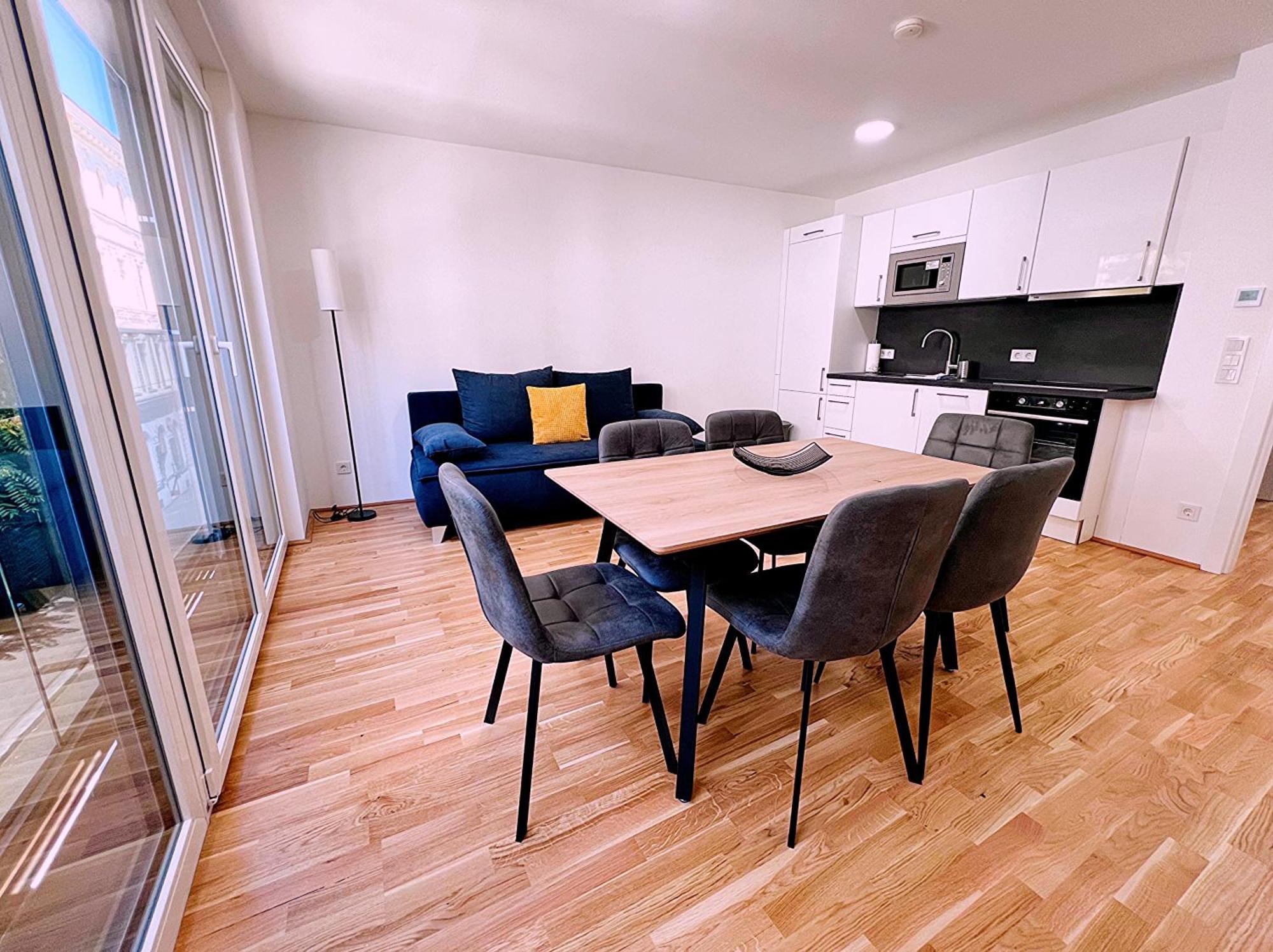 Modern, New, Next To Metro - Gg13 Apartments Vienna Viena Exterior foto