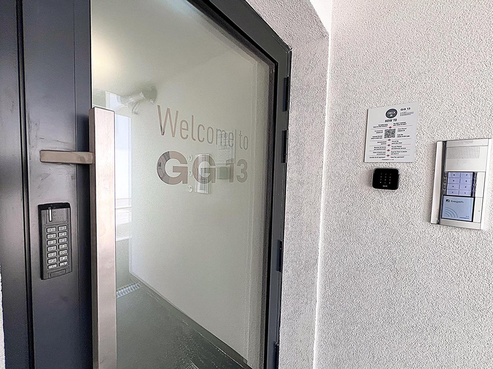 Modern, New, Next To Metro - Gg13 Apartments Vienna Viena Exterior foto